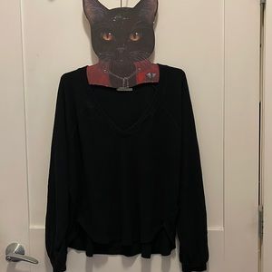 URBAN OUTFITTERS - Slouchy V-Neck Sweatshirt